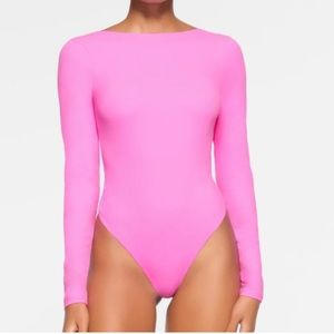 SKIMS Long Sleeve Pink Bodysuit
